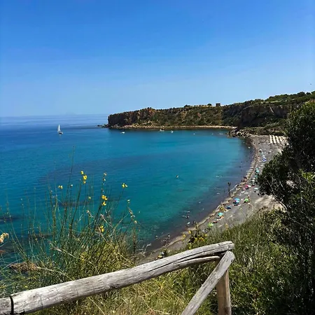 La Finestra Sul Mare *